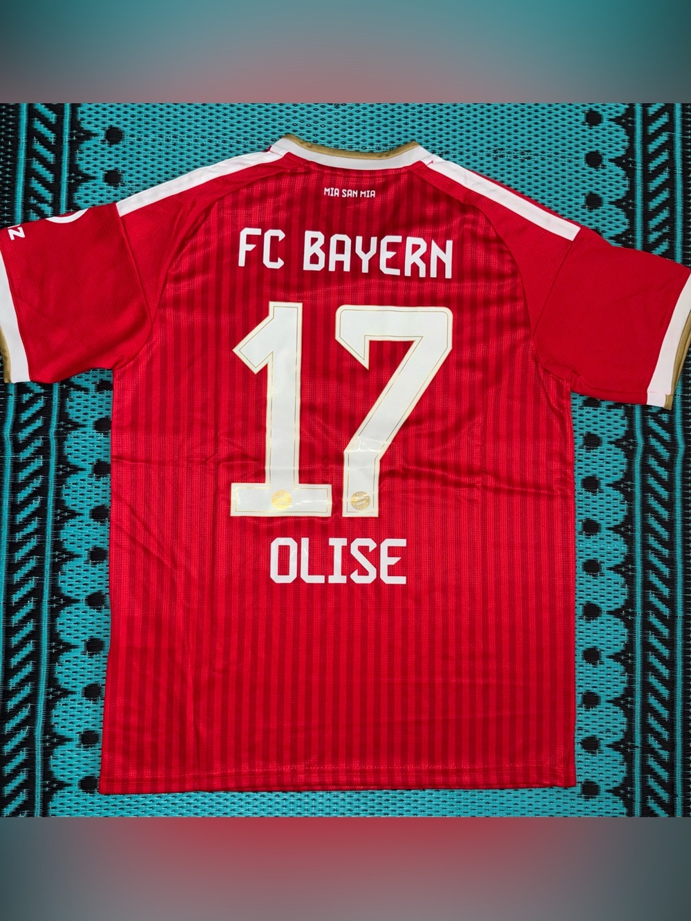 Michael Olise 17 | FC Bayern Munich Home Jersey/Kit Fan Version (Medium)